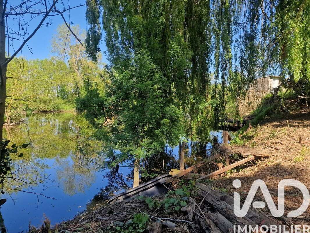 Photo 5 - Terrain à SAINT-MARTIN-DE-SANZAY