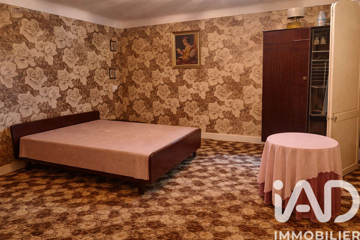 Maison 140 m² à Campagnac-Les-Quercy  - photo 6