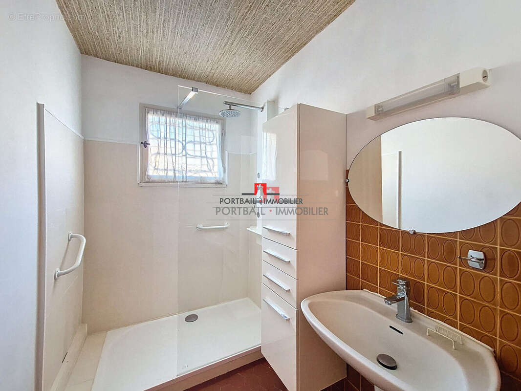 Maison à CARBON-BLANC