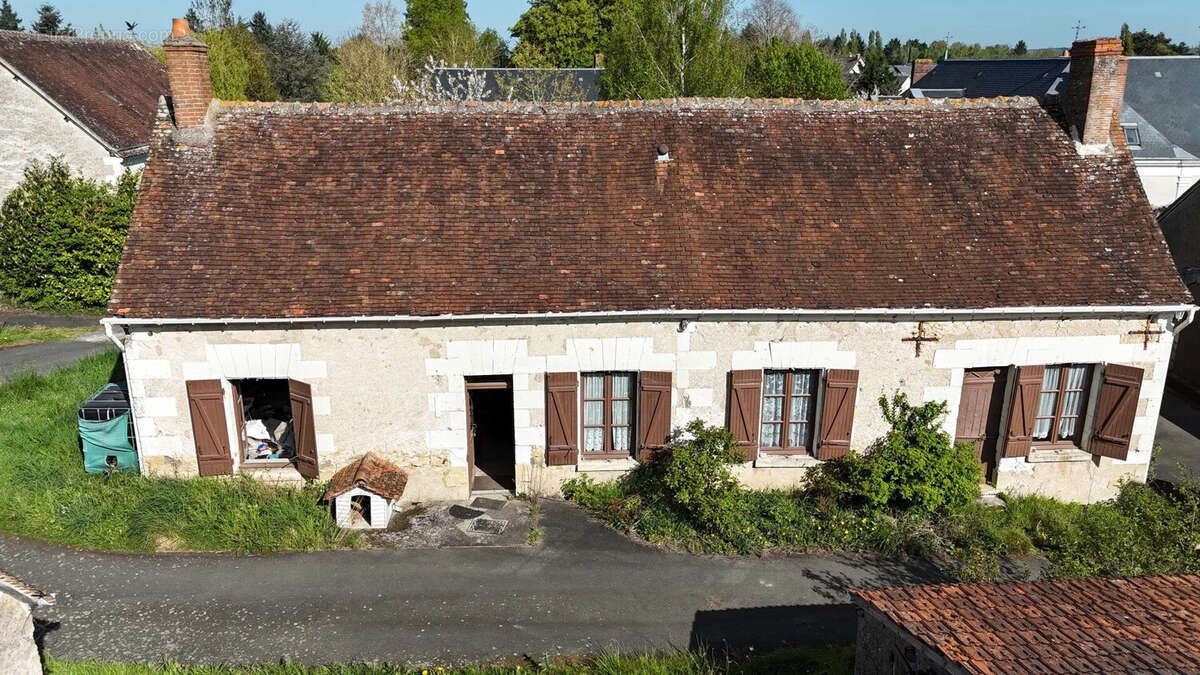 Maison 97 m² à Blere  - photo 4