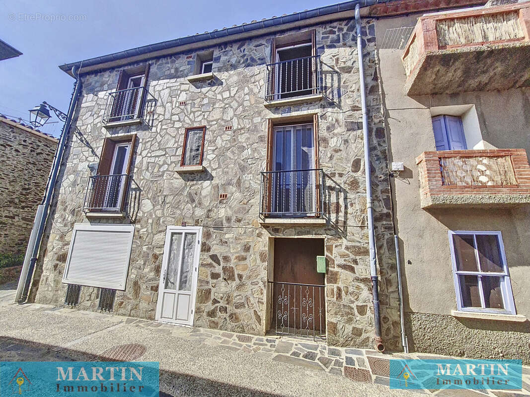 Appartement à SAINT-MARSAL