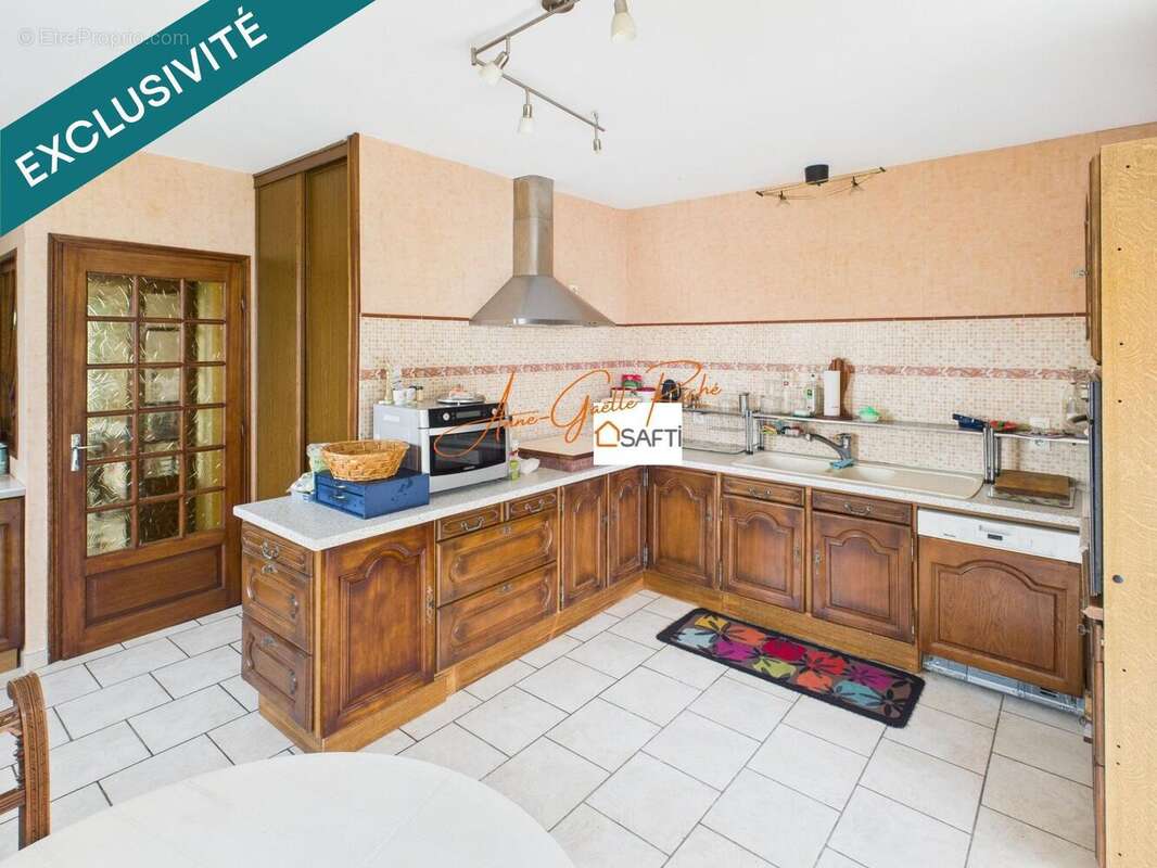 Maison 255 m² à Nieulle-Sur-Seudre  - photo 9