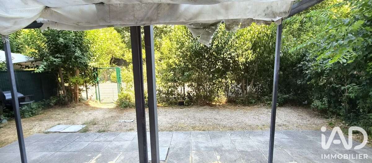 Appartement 78 m² à Bagnols-Sur-Ceze  - photo 5