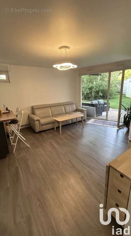 Photo 4 - Appartement à QUINCY-SOUS-SENART