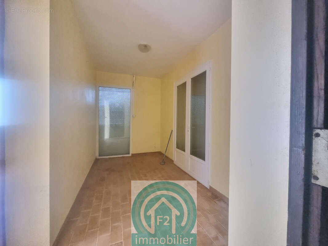 Grande propriété de 190m2 avec 19580m2 de terrain, à Santa Maria Poggio - photo 17