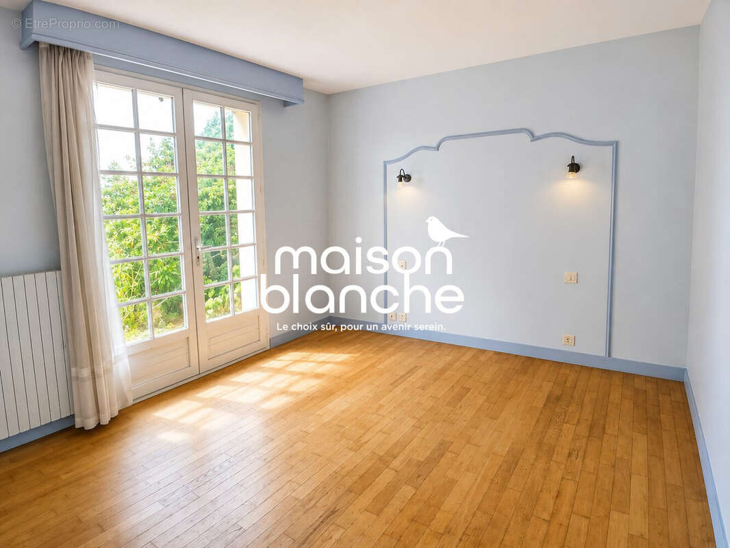 Maison 135 m² à Parthenay  - photo 5