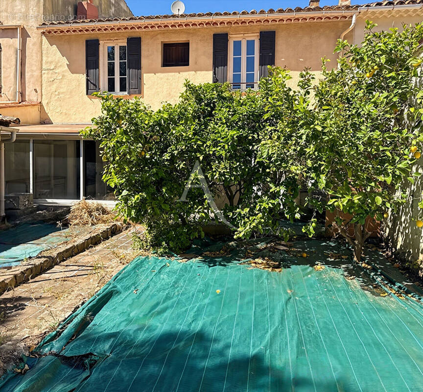 Maison à LE PRADET