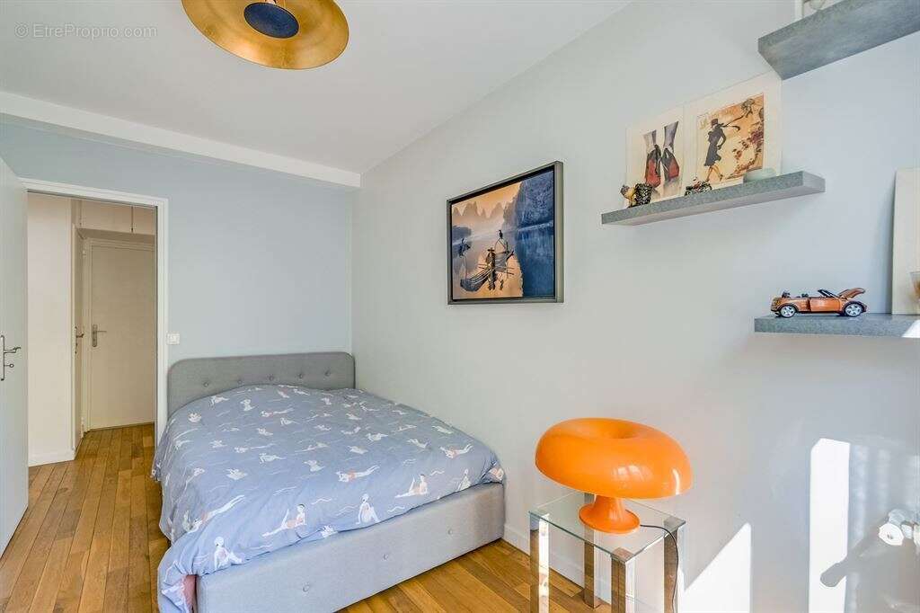 Appartement à PARIS-20E