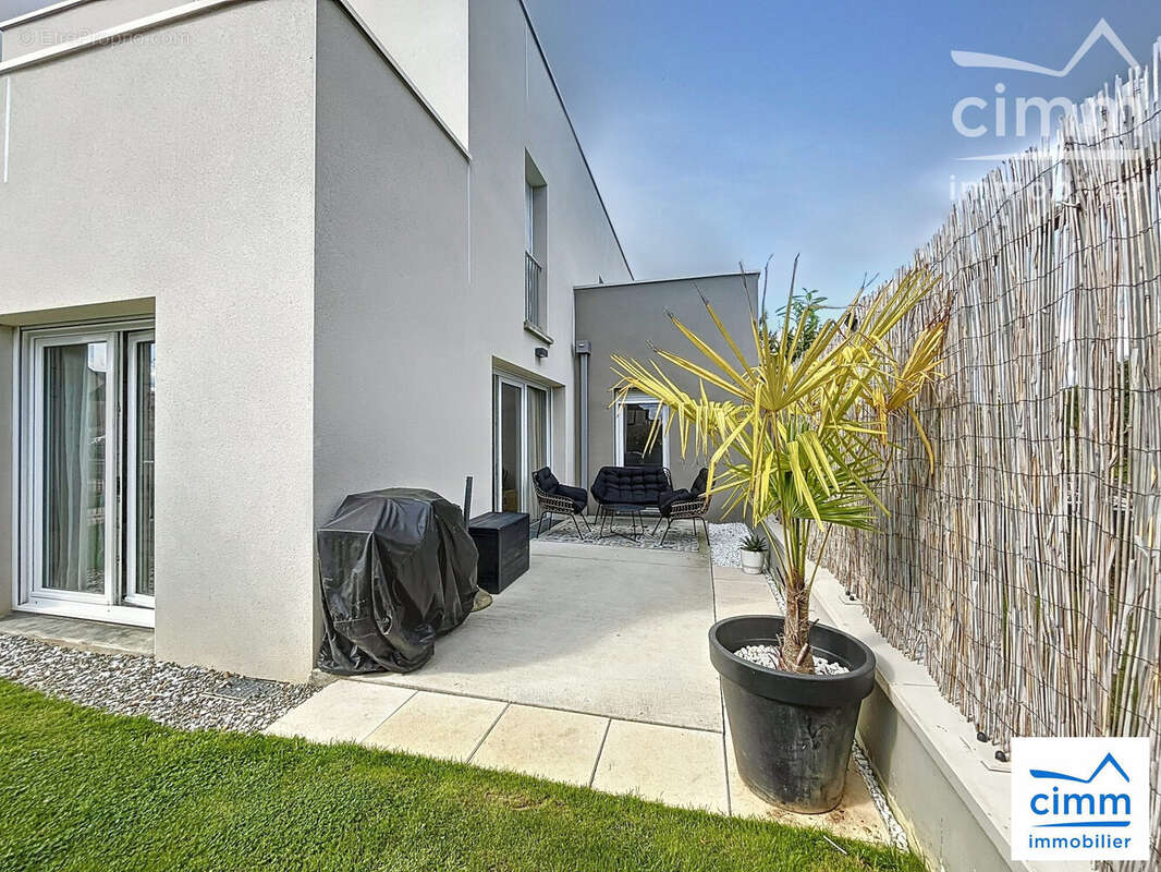 Appartement à NOYAL-CHATILLON-SUR-SEICHE