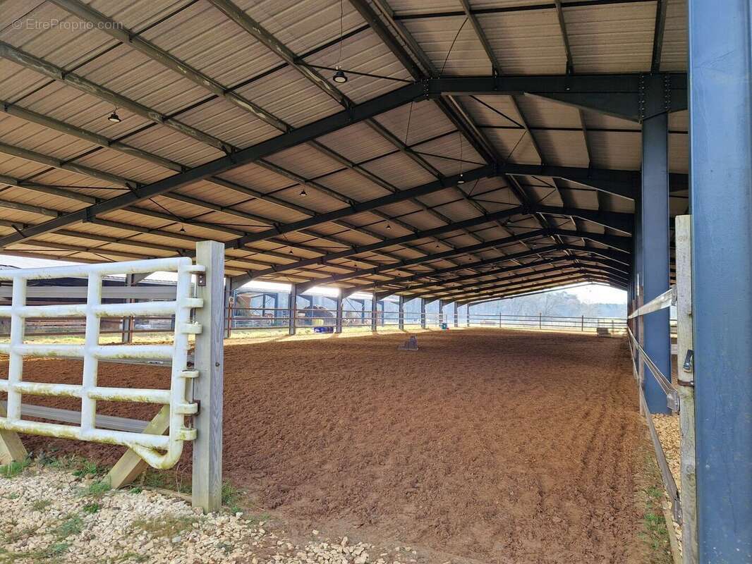 20250121111040 - Maison à PROISSANS