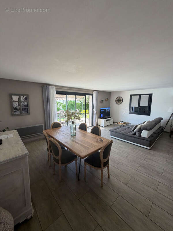 Maison 105m² à istres - photo 8