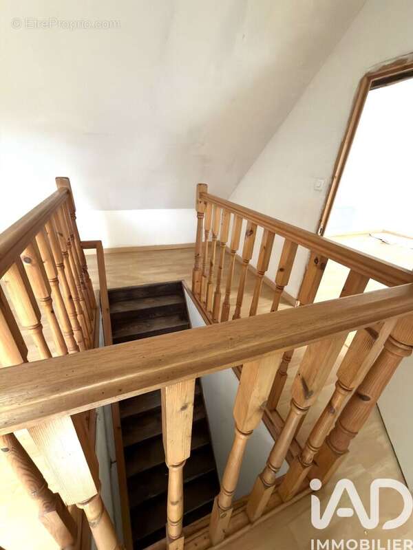 Maison 98 m² à Equancourt  - photo 7