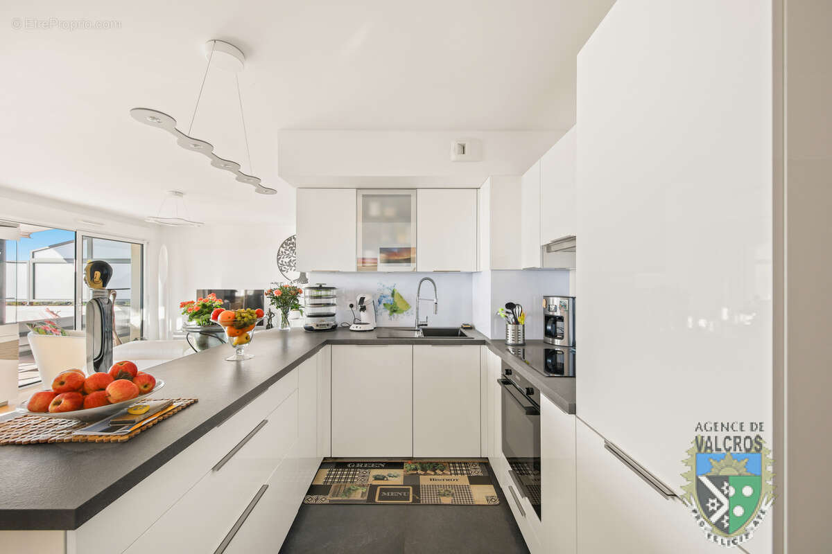 Appartement à LA LONDE-LES-MAURES
