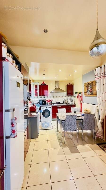 Maison à VILLEURBANNE