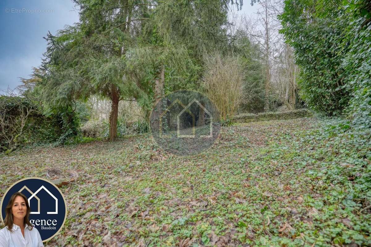 Maison à L'ETANG-LA-VILLE