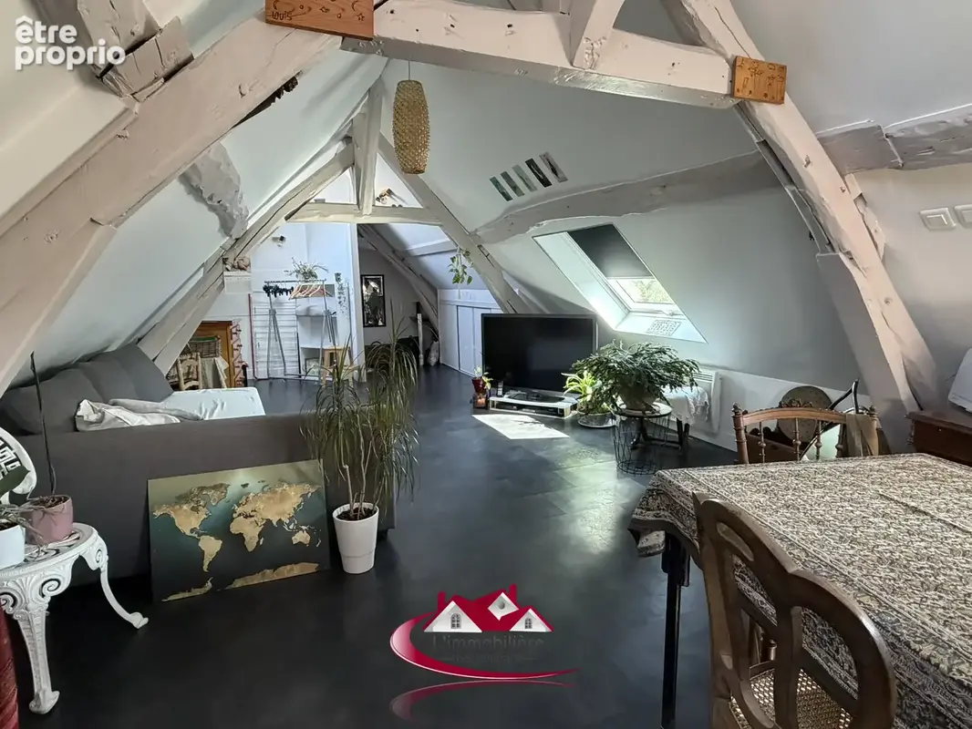 Appartement lumineux de 74.86 m2 utile - 31.97 m2 carrez - photo 2