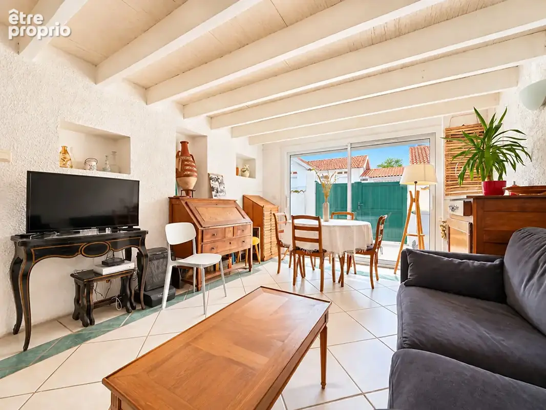 ENTRE LE MARCHÉ & LA PLAGE - Maison de 70 m² avec terrasse & jardinet - photo 3