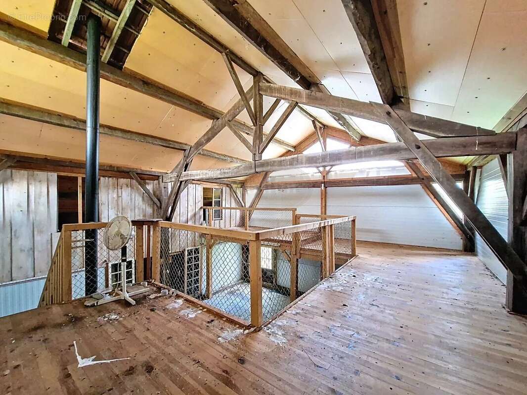 Maison à VIC-FEZENSAC