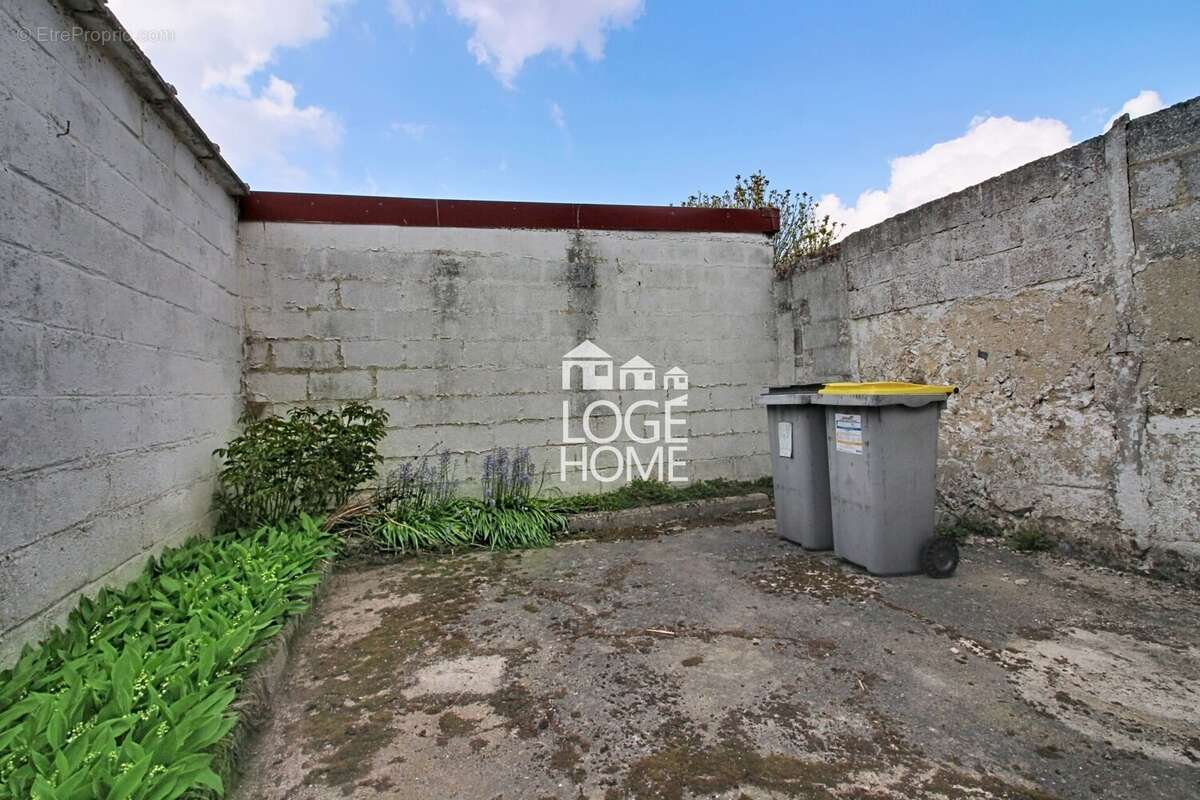 Maison 85 m² à Wattrelos  - photo 8