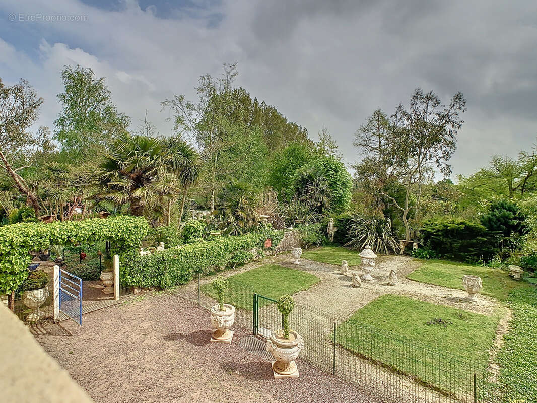 Maison à ISIGNY-SUR-MER