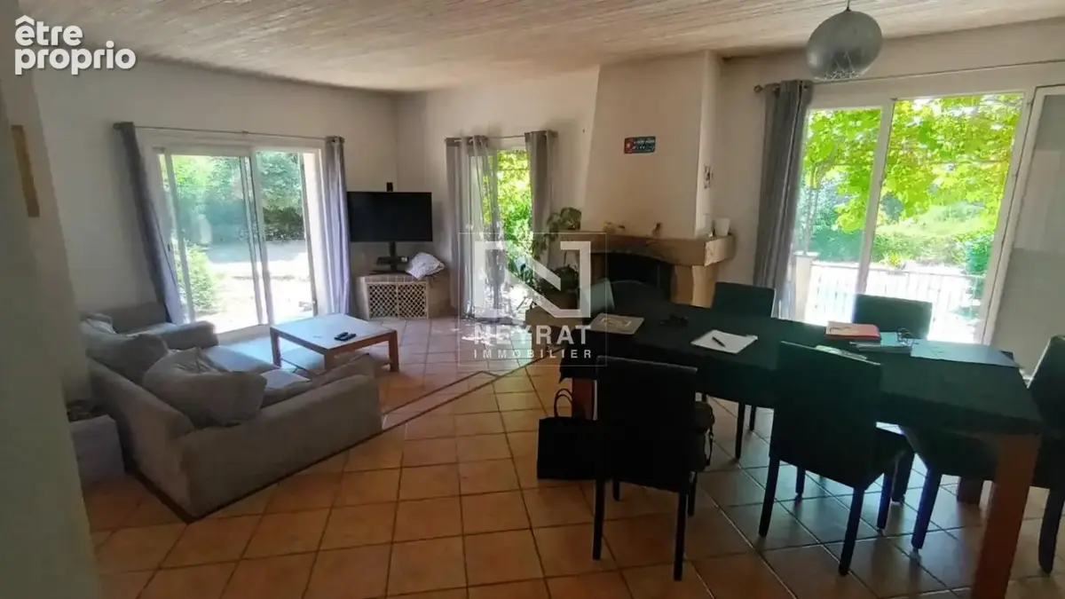 LE TIGNET PEYMEINADE Quartier Peygros Jolie villa plain pied 4 chambres - photo 7