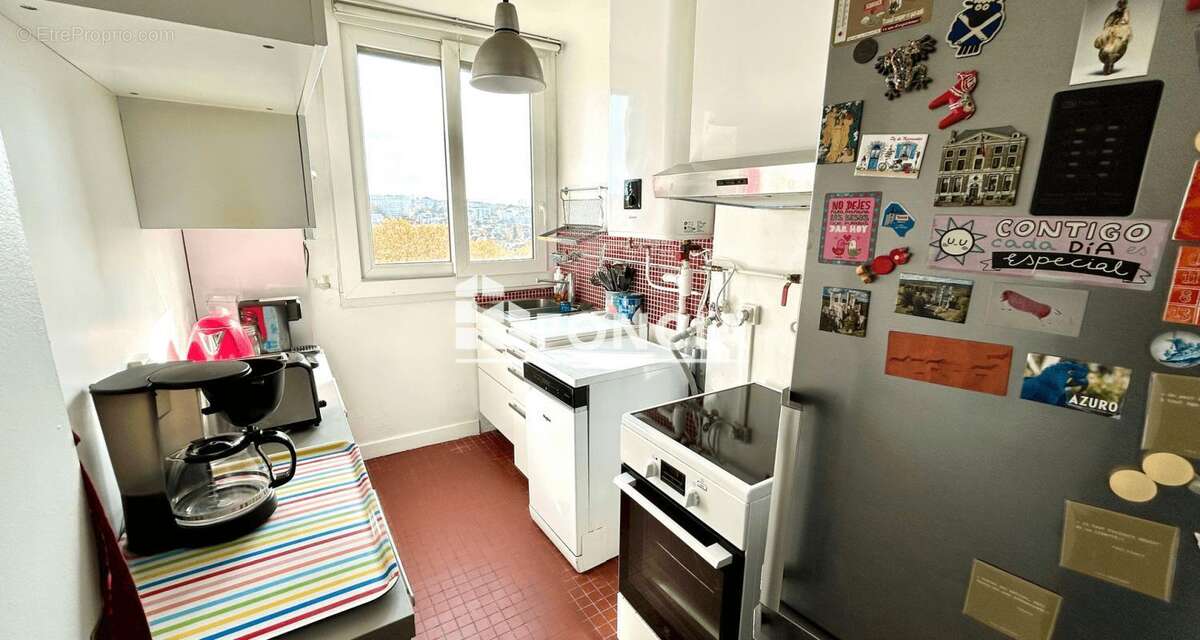 Appartement à FRESNES