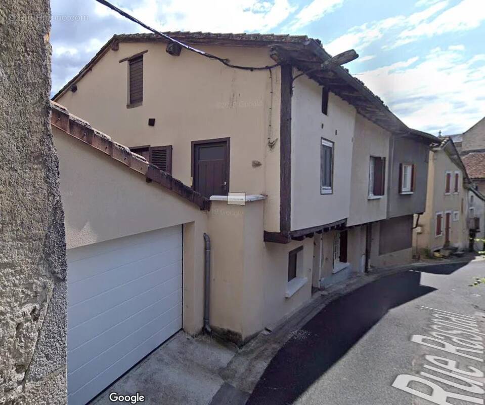 Maison à BELLAC