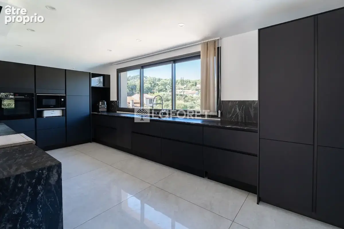 LA CADIÈRE-D'AZUR  Villa Contemporaine  de prestige  7 PIÈCES  4 CHAMBRES - photo 4