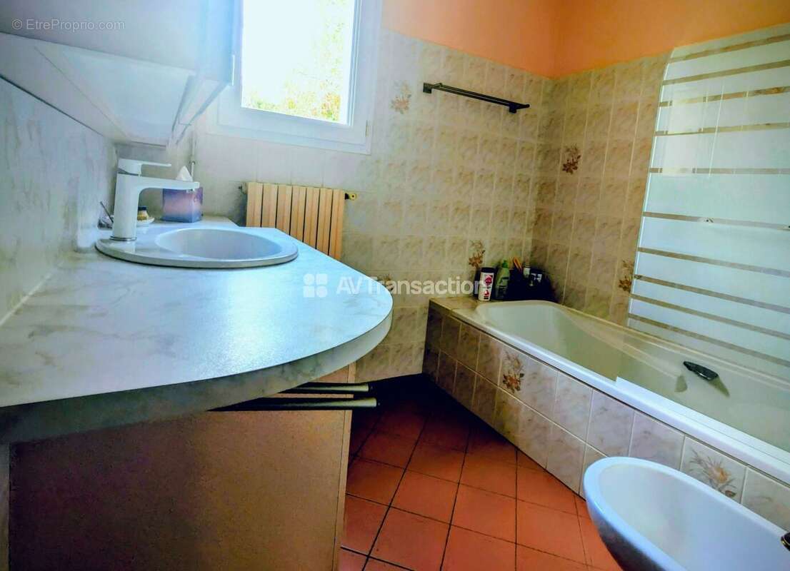 Maison 94 m² à Binic  - photo 5