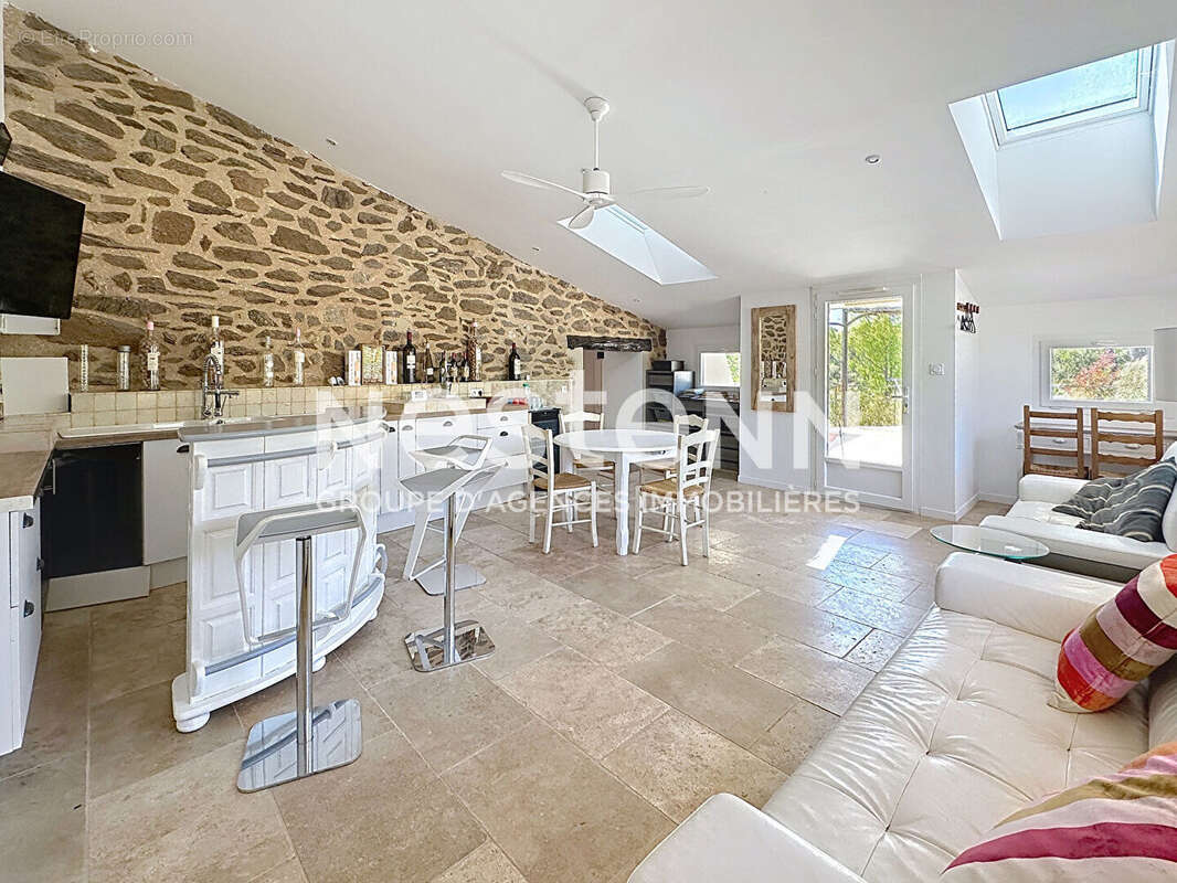 A vendre bastide d'exception en pierre - vidauban - photo 7