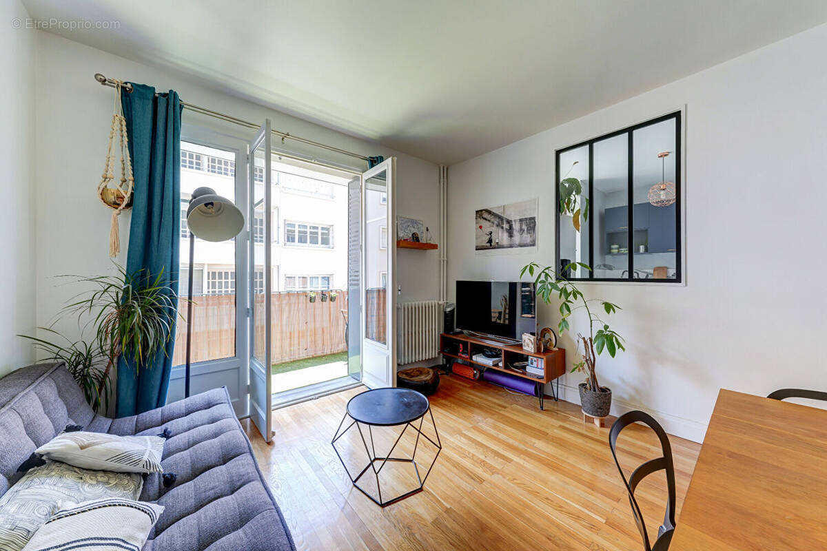 Appartement à LYON-6E
