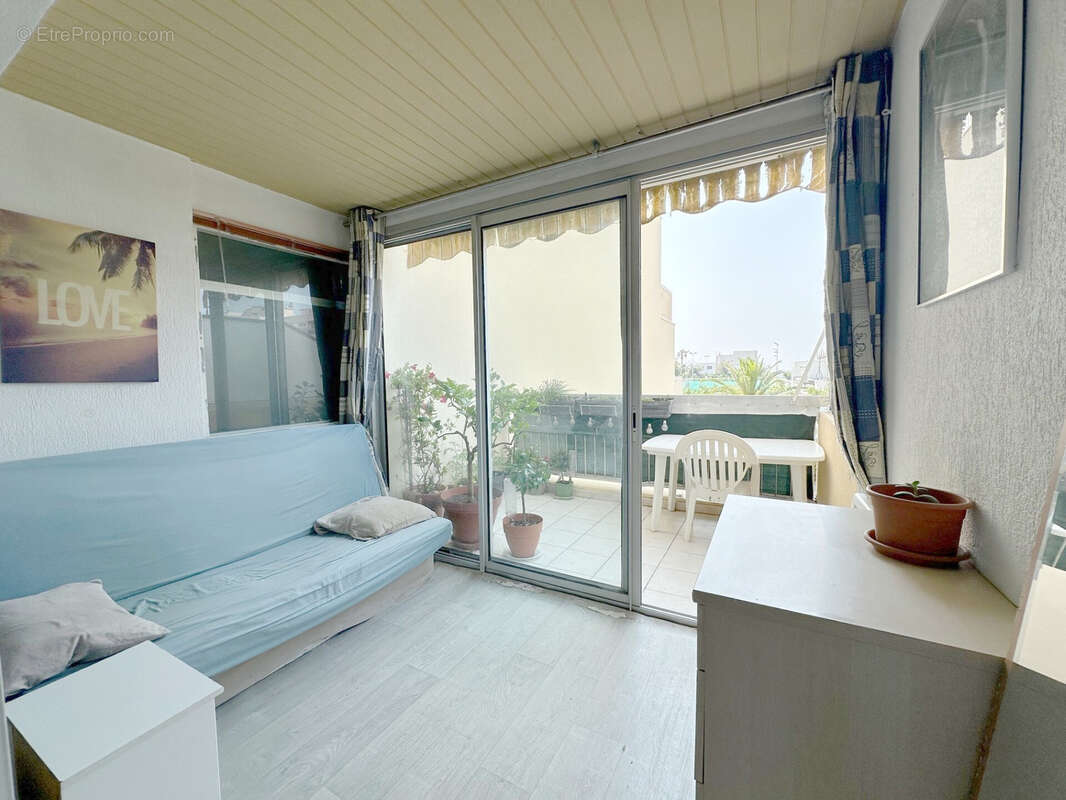Appartement à CANDILLARGUES