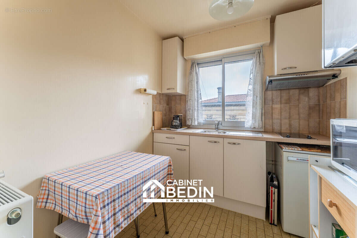 Appartement à BORDEAUX