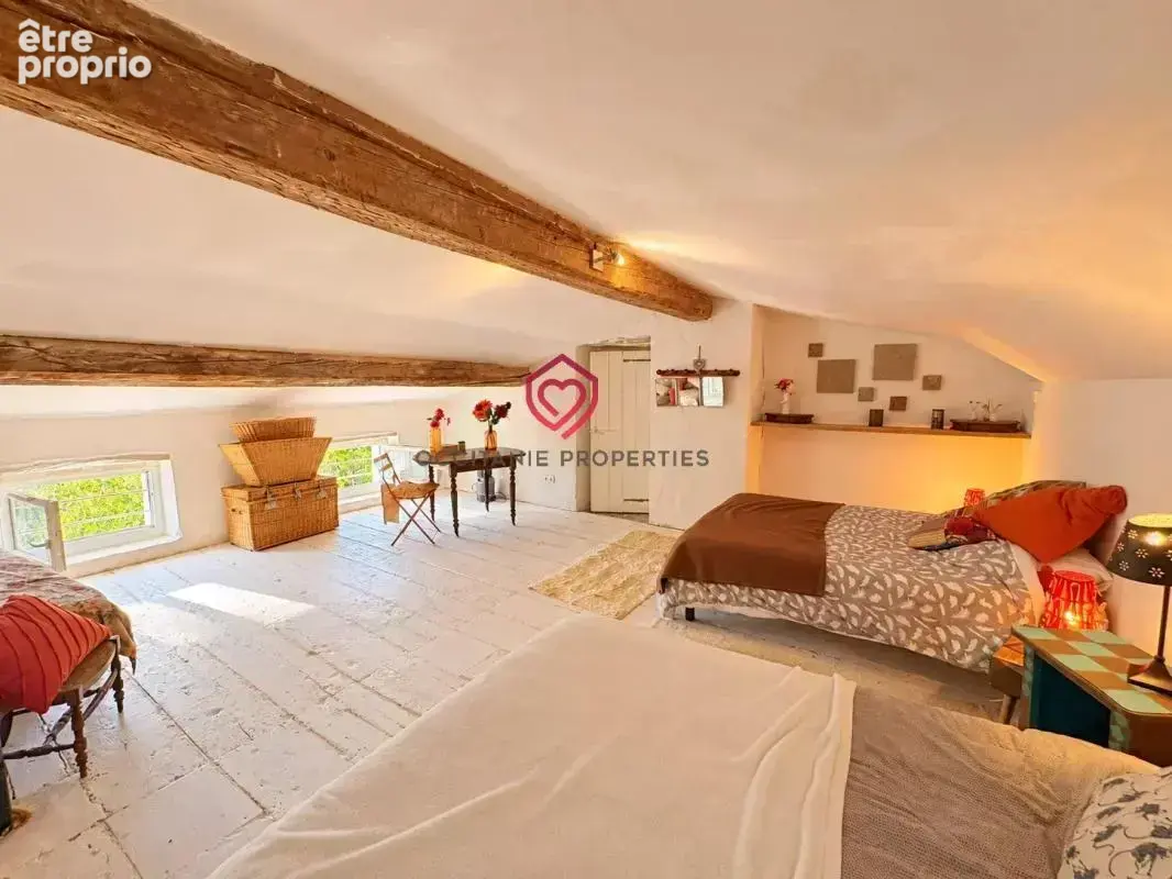 Maison de caractère avec jardin et piscine - photo 21