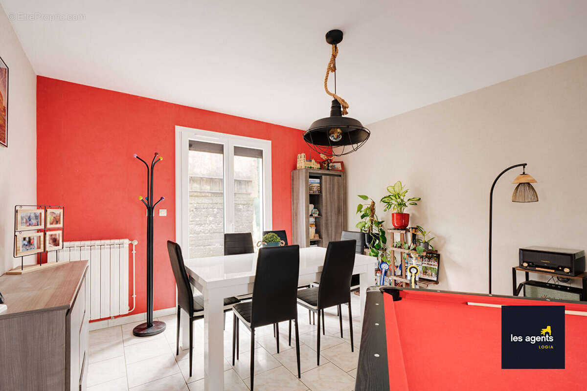 Maison à NEUVES-MAISONS