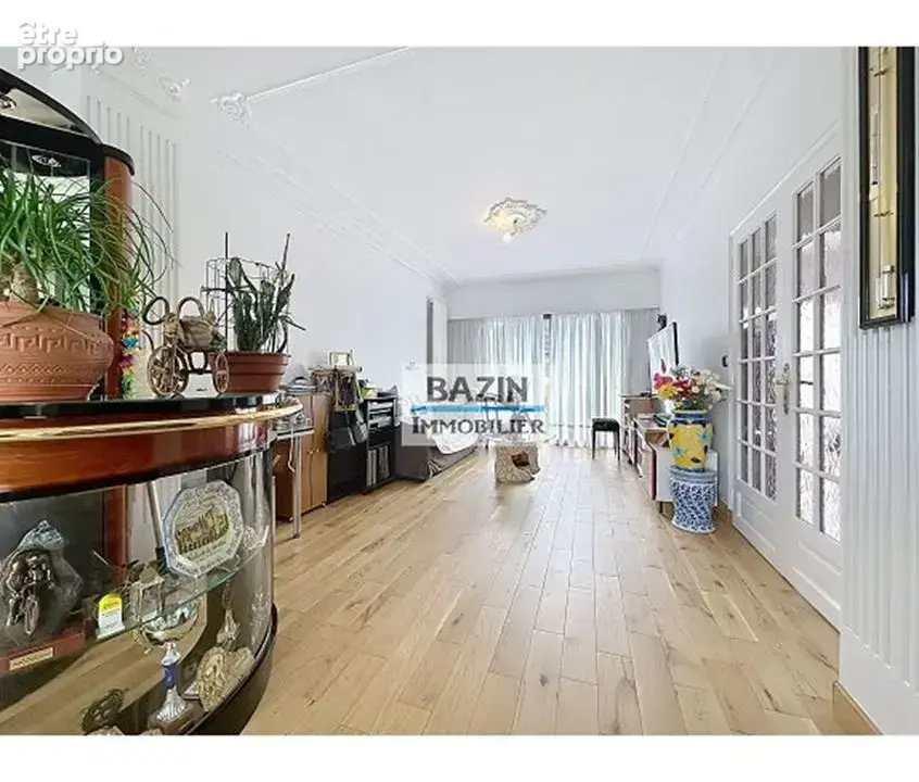 Maison 220 m² à Sainte-Genevieve-Des-Bois  - photo 4