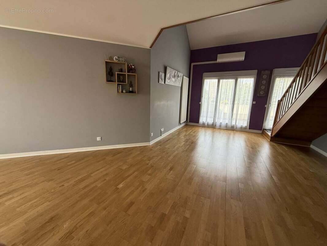 Appartement à CHARLEVILLE-MEZIERES