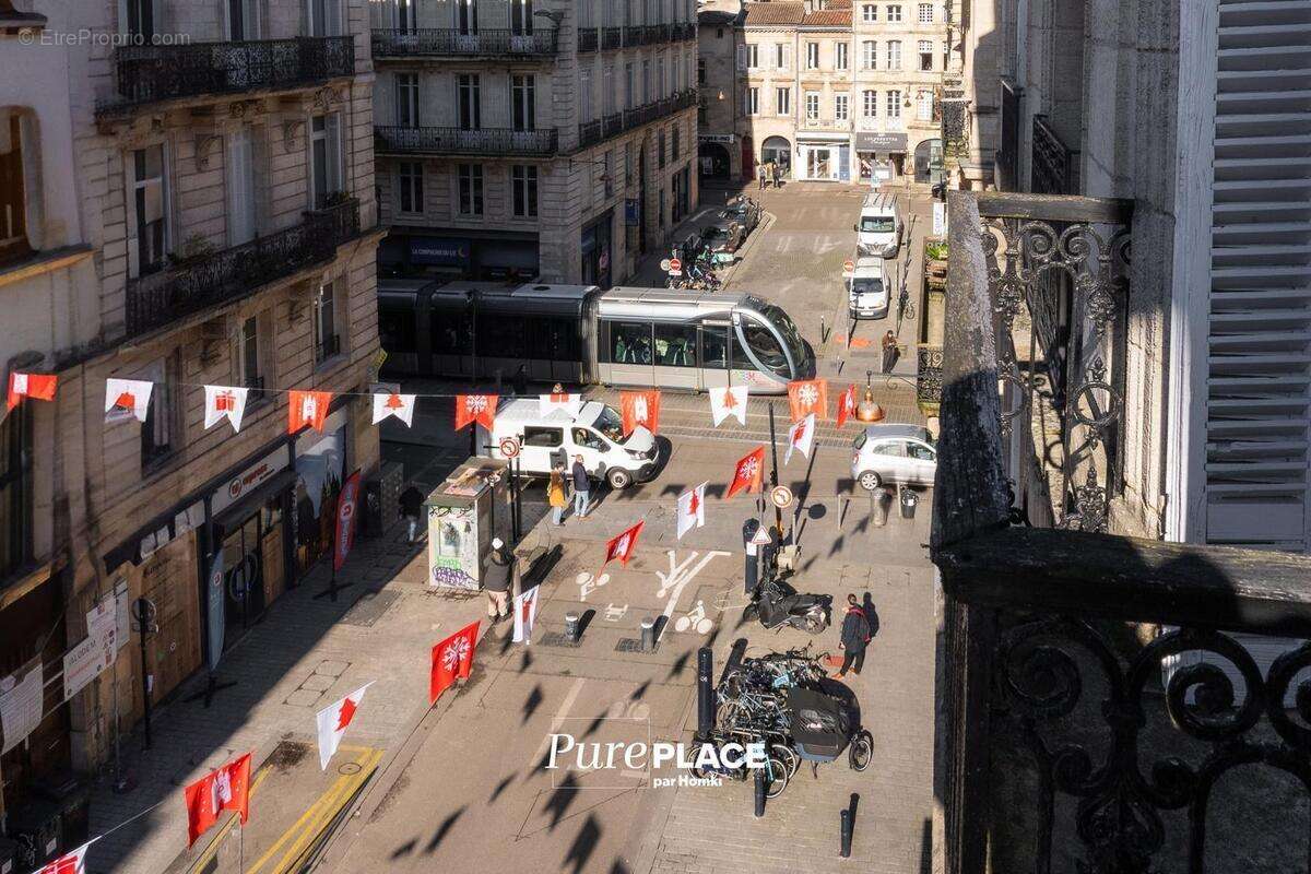 Appartement à BORDEAUX
