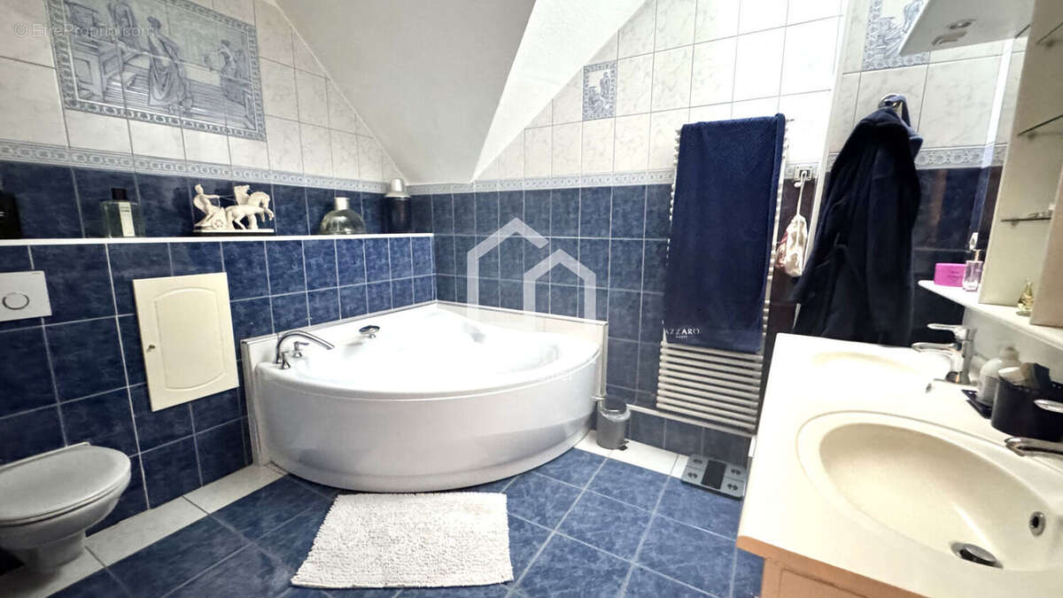 Maison à VERNOUILLET