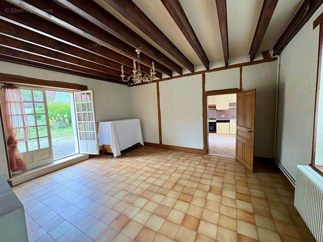 Charmante maison de caractère avec dépendances. - photo 10