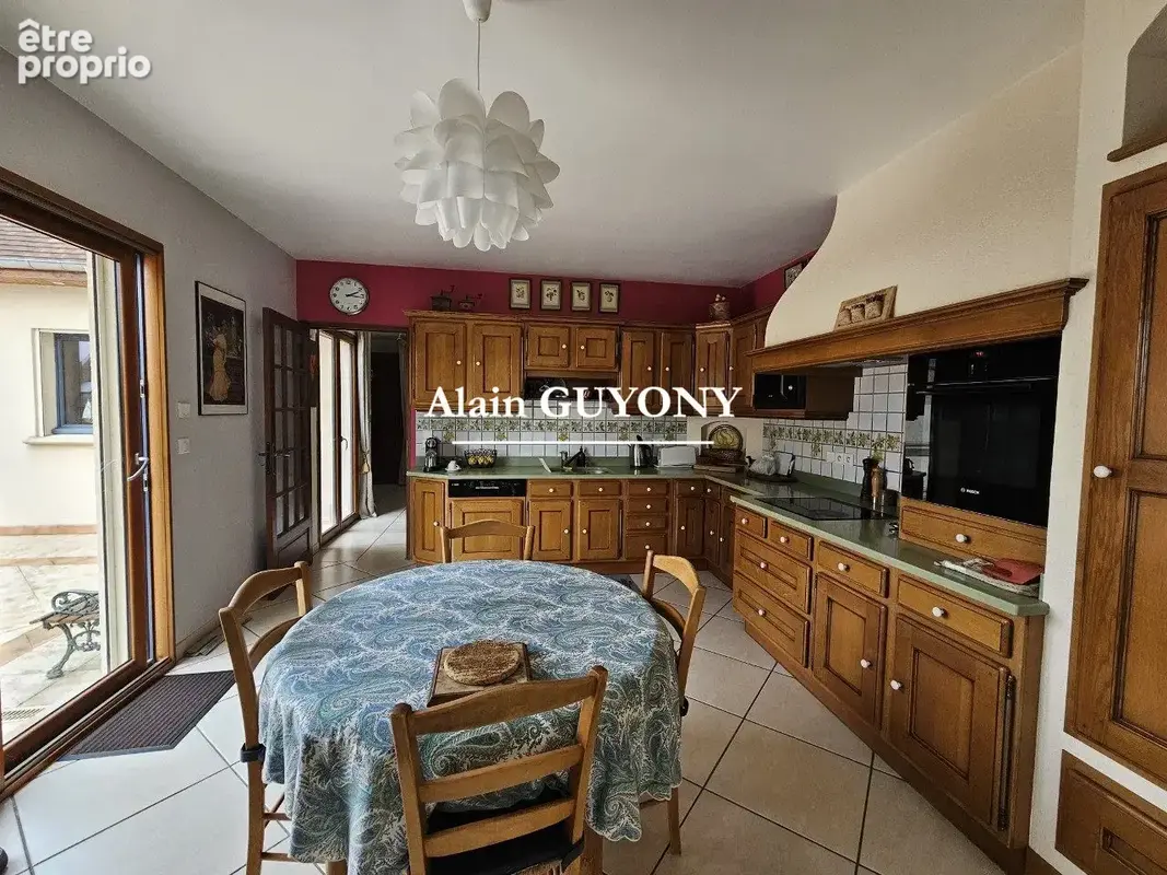 Maison 7 pièces 235 m² à vendre à Cormeilles (27260) - photo 7