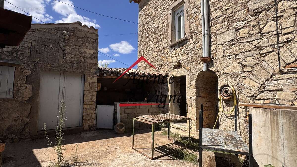 A l'orée de village - photo 14
