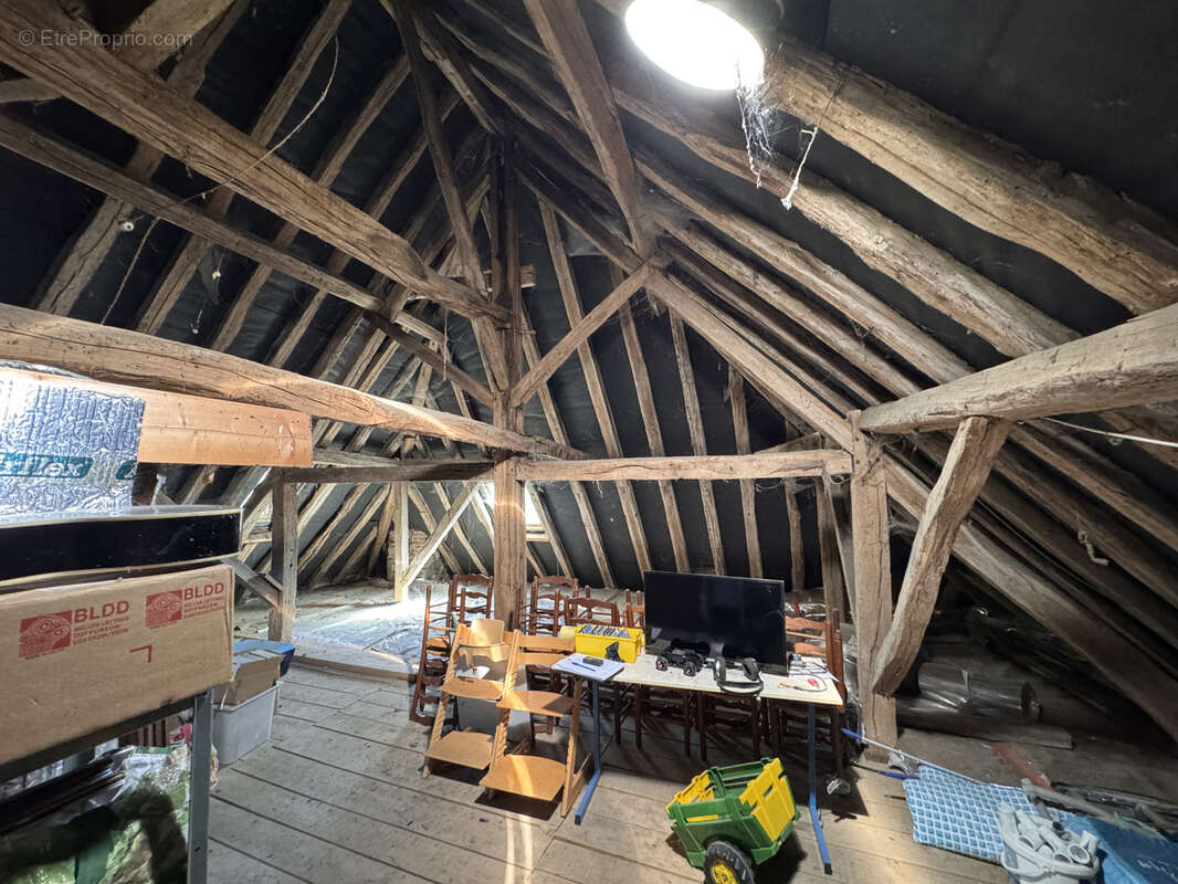 Propriété de charme   Gîte, 5 appartements et dépendances - 4 hectares - photo 16
