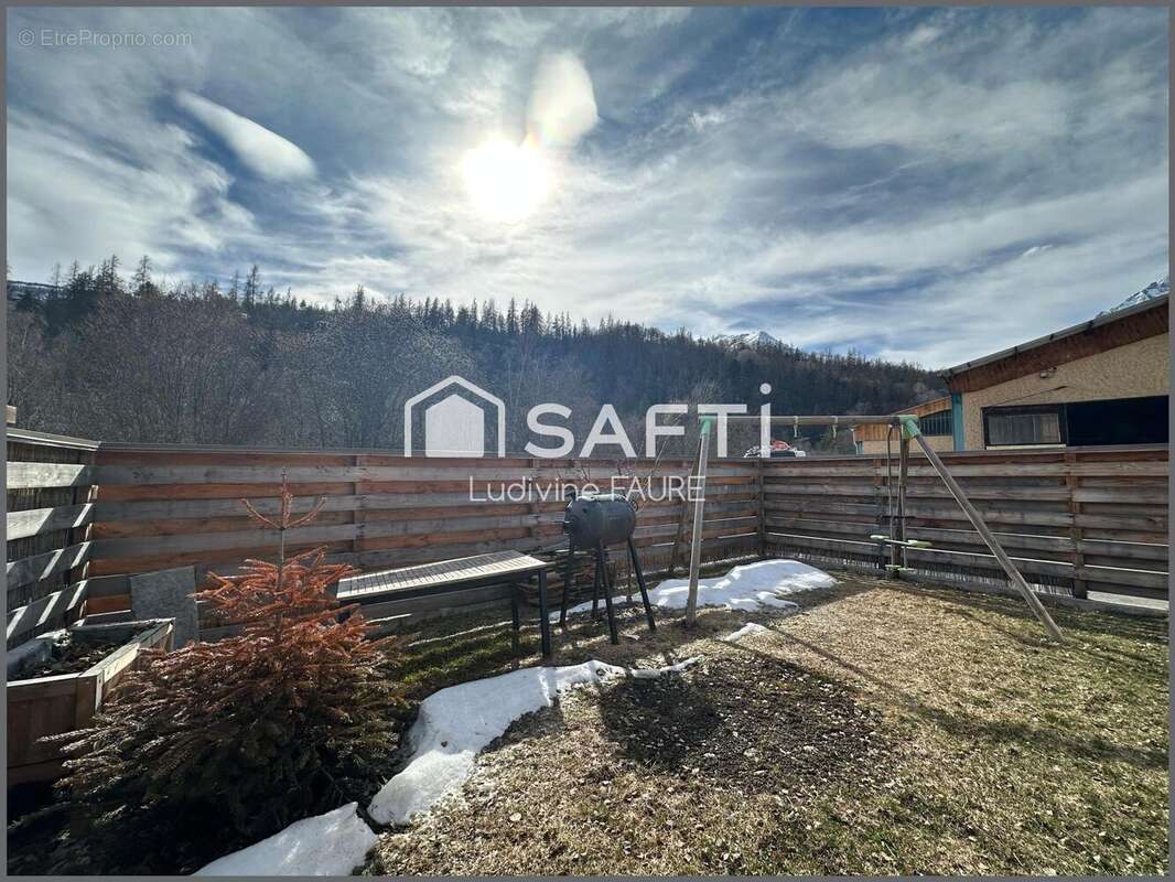 Photo 2 - Maison à PELVOUX