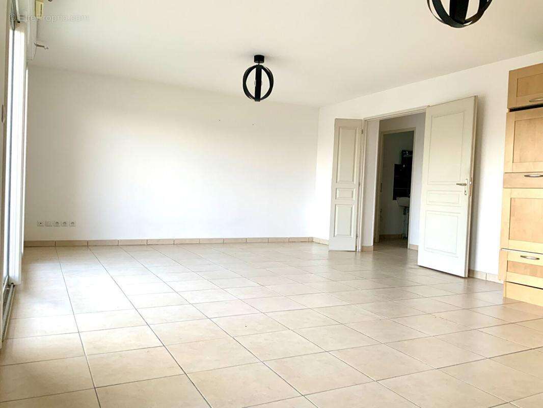 Appartement à MORET-SUR-LOING