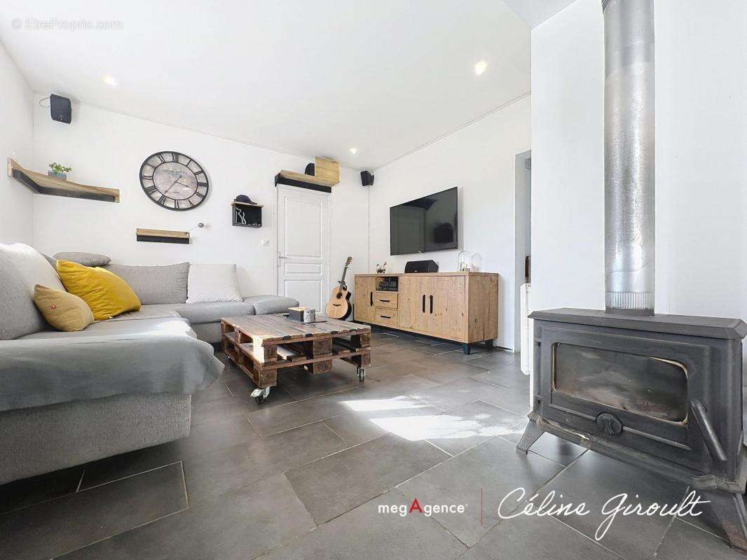 Maison à SAINT-JEAN-DE-LA-HAIZE