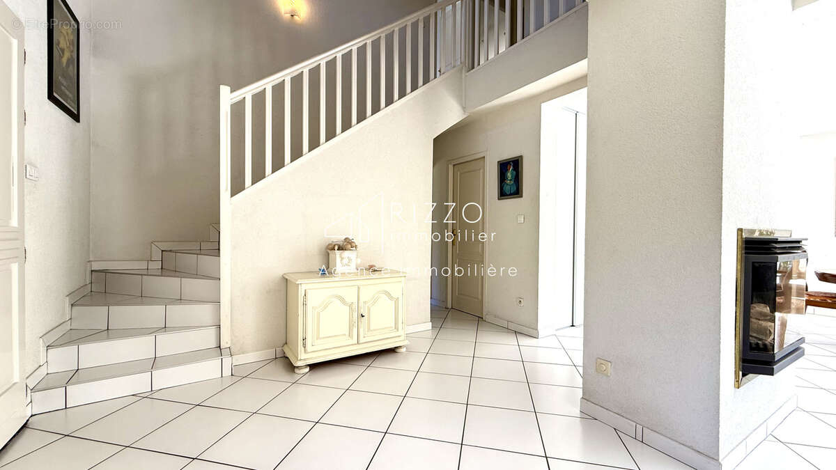 Maison familiale au calme à Prévessin - photo 13