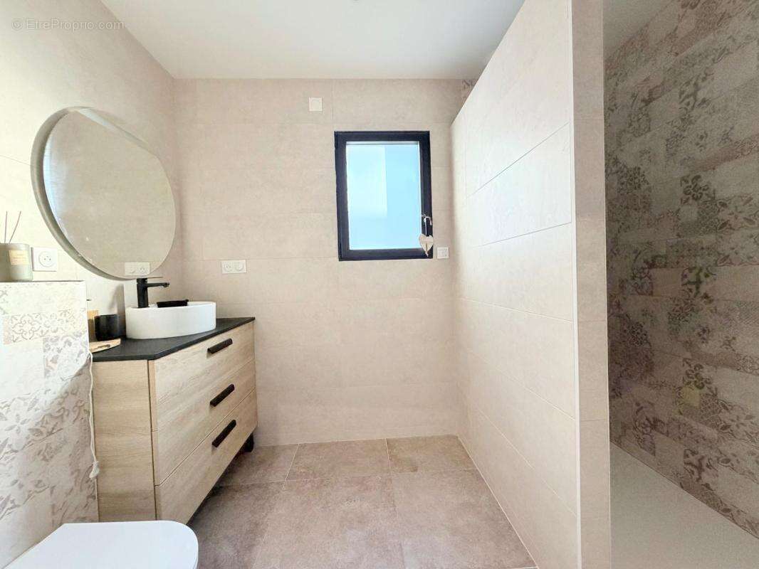 Maison d'exception plain-pied, Cholet, 130m², 6 pièces - photo 7