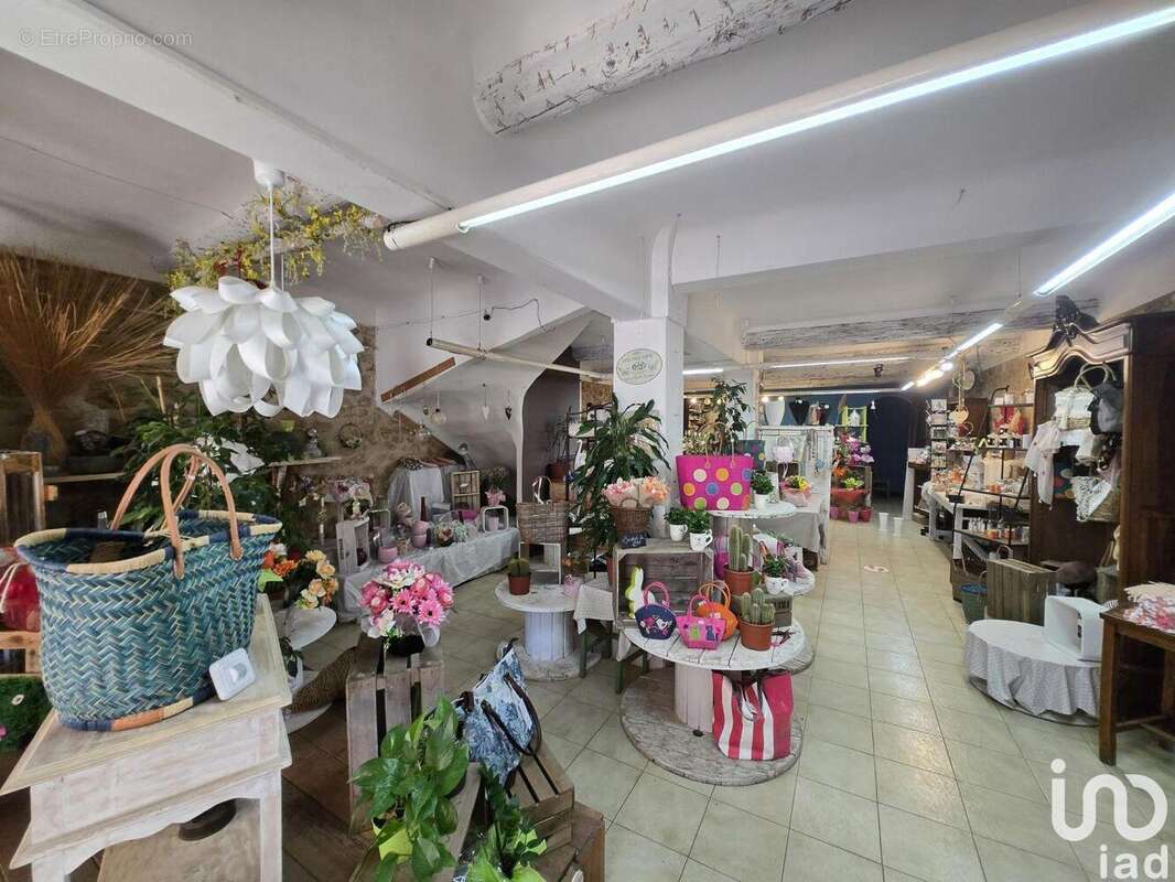 Photo 5 - Commerce à PEYROLLES-EN-PROVENCE