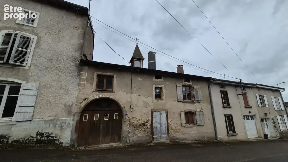 Maison à VILLE-SUR-ILLON